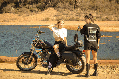 OVERSIZED T-SHIRT "HOLLISTER" - ORIGENS COLLECTION